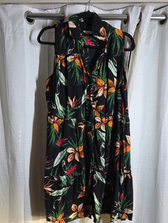 Purple Rain Dresses & Skirts - Purple Rain Black Tropical Floral Mini Dress